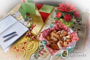 Na ogled so ročna dela članic DU Ljutomer 4